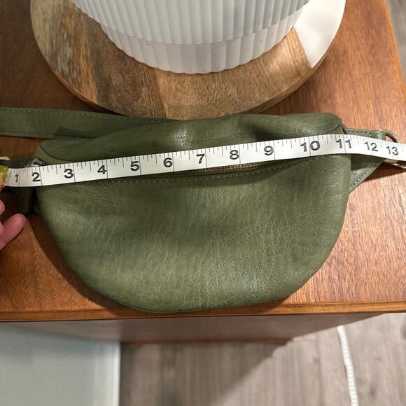 JOY Fanny Pack / Sling Bag Olive Green - Picture 12 of 13